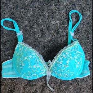 Italian Swan Original Baby Blue Bra 32/XS - 2/$30